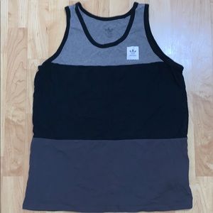 🐧adidas tank top